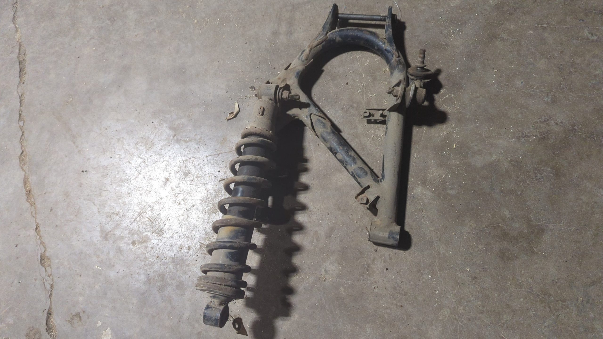 2005 – 2010 Kawasaki Brute Force 750 EFI Rear Left Hand Suspension ASSY - Image 2