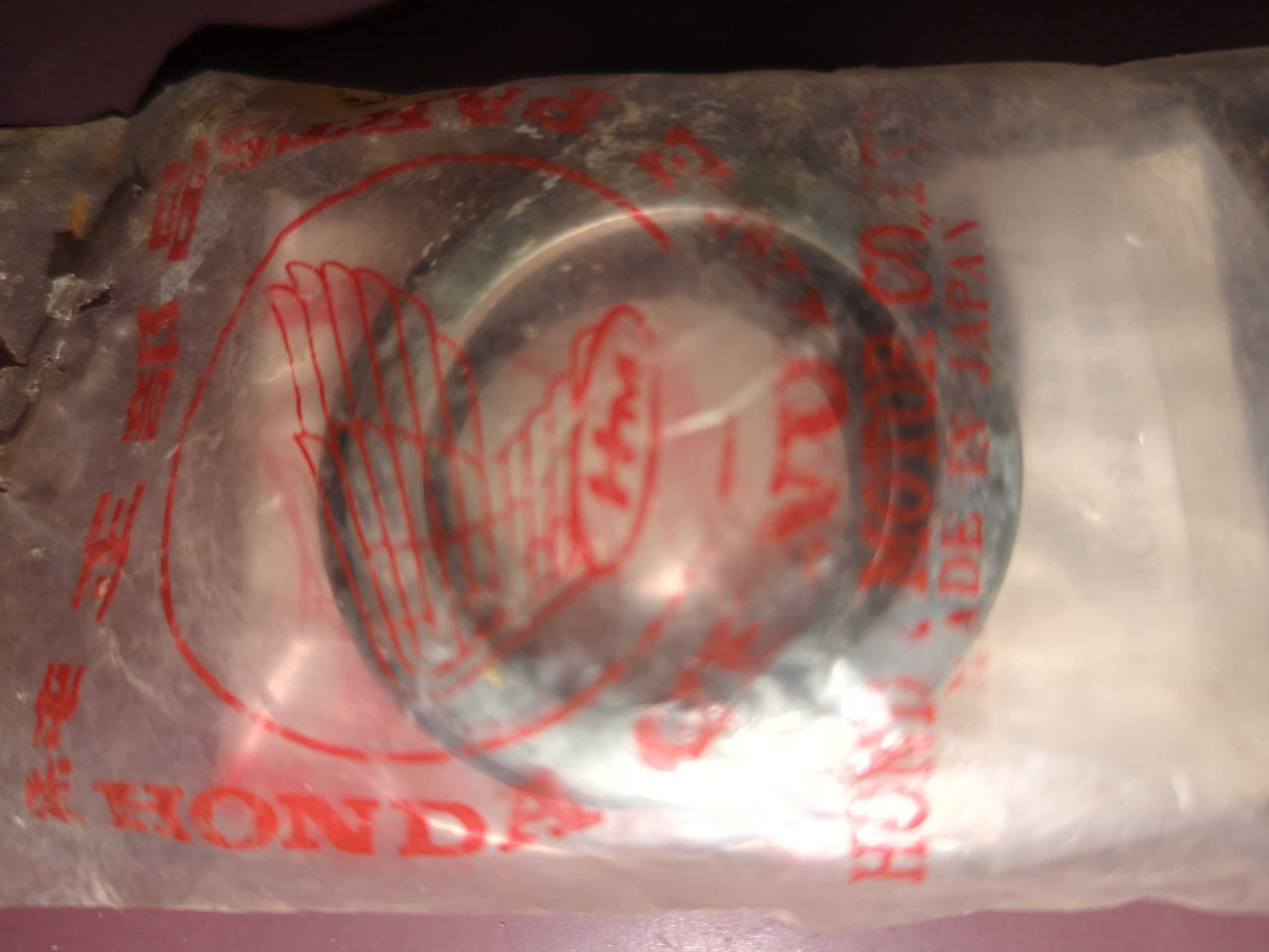 1977 - 1980 Honda CR125,XL250, OIL SEAL (35X48X13.2)