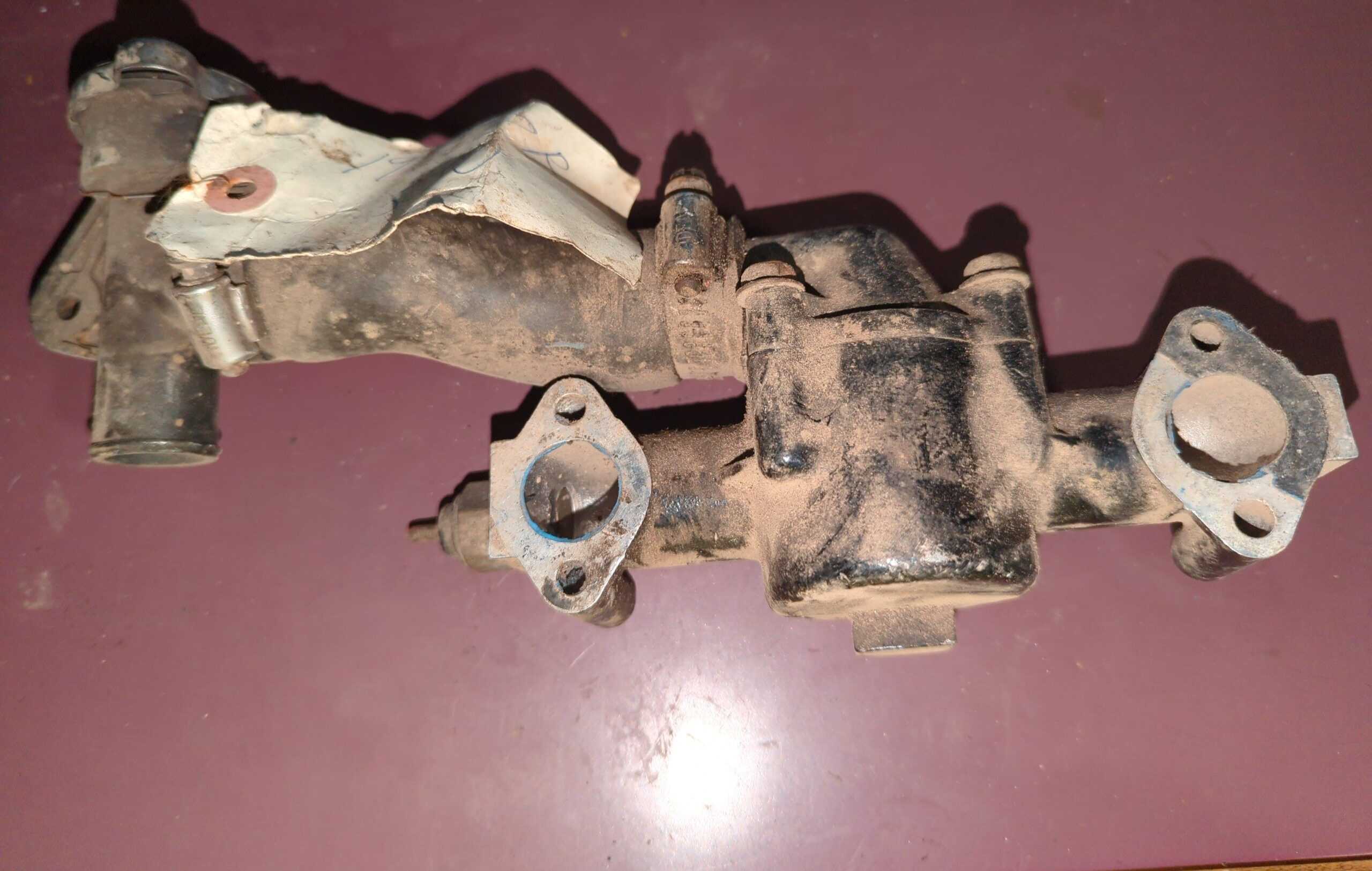 1994 - 1996 Arctic Cat ZR 580,440,EXT 580 CHEETAH 550, COUGAR,BEARCAT Manifold, Thermostat Housing