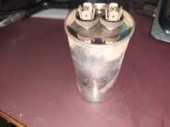 Generac 0G5958 Capacitor - Image 6