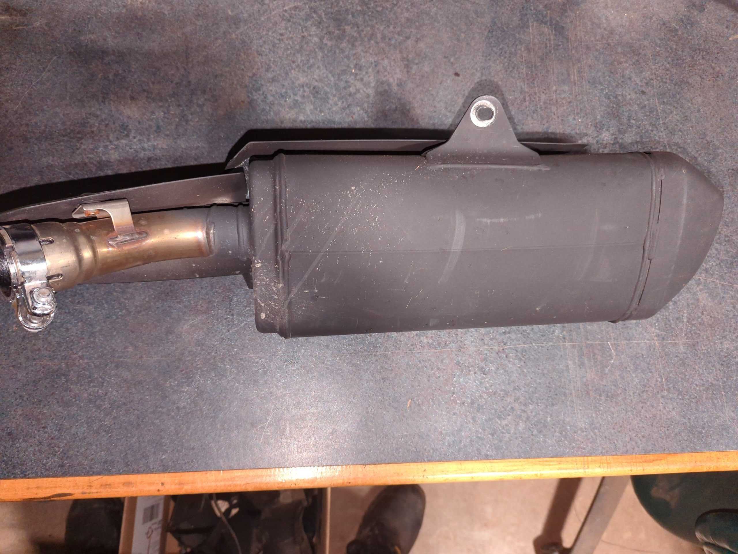2018 - 2022 Suzuki GSX-S 750 Muffler - Image 6