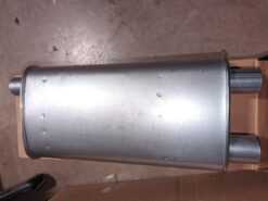 1988 CHEVROLET CAMARO Walker Muffler - Image 4