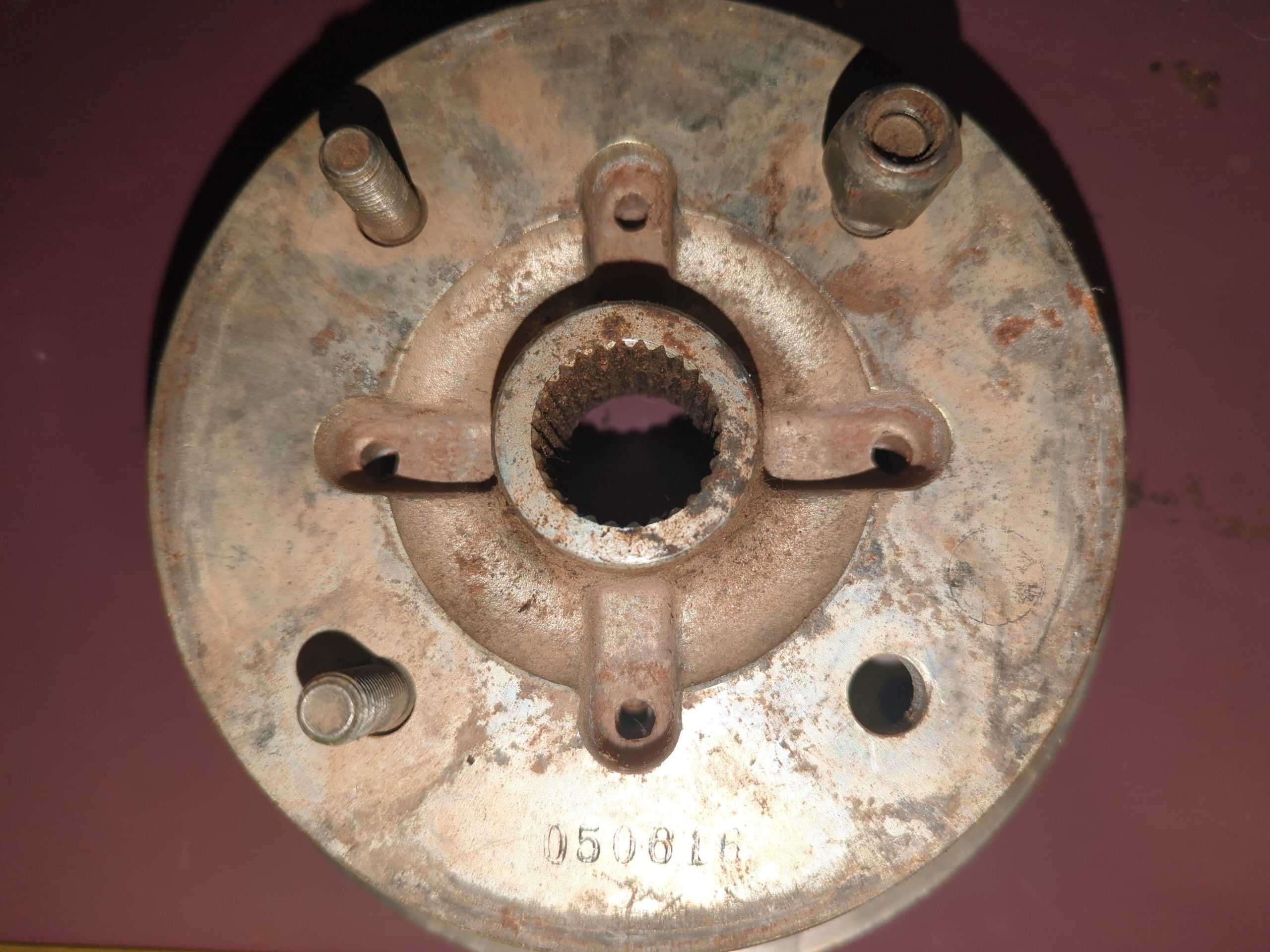 2004 - 2013 Yamaha RHINO 450,660,700 Hub, Front