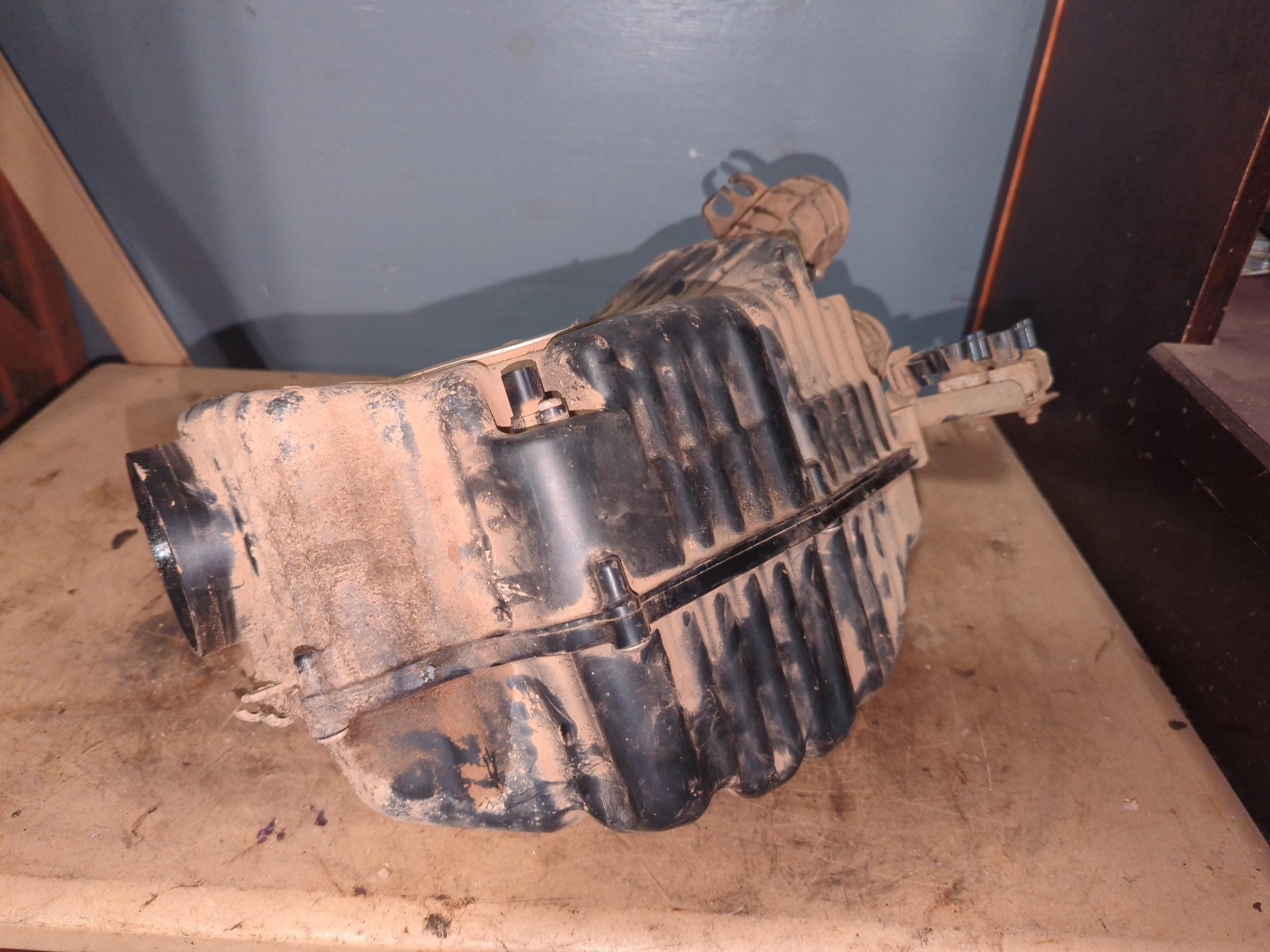 2018 - 2023 Yamaha WOLVERINE X2, X4 Silencer Assy, Intake - Image 4