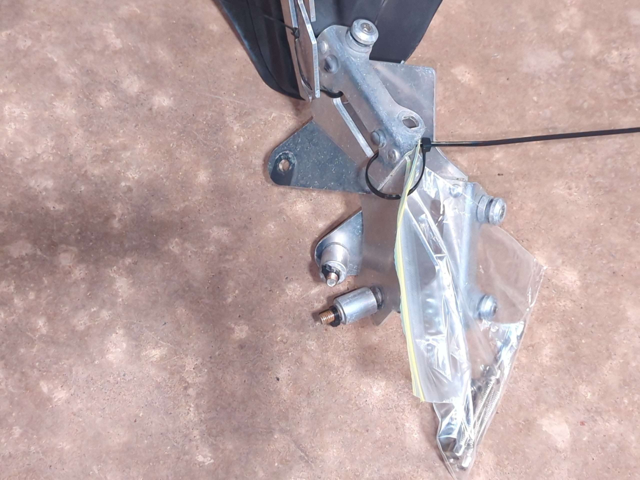 1999 - 2008 Yamaha V Star 1100 Classic Windshield - Image 3