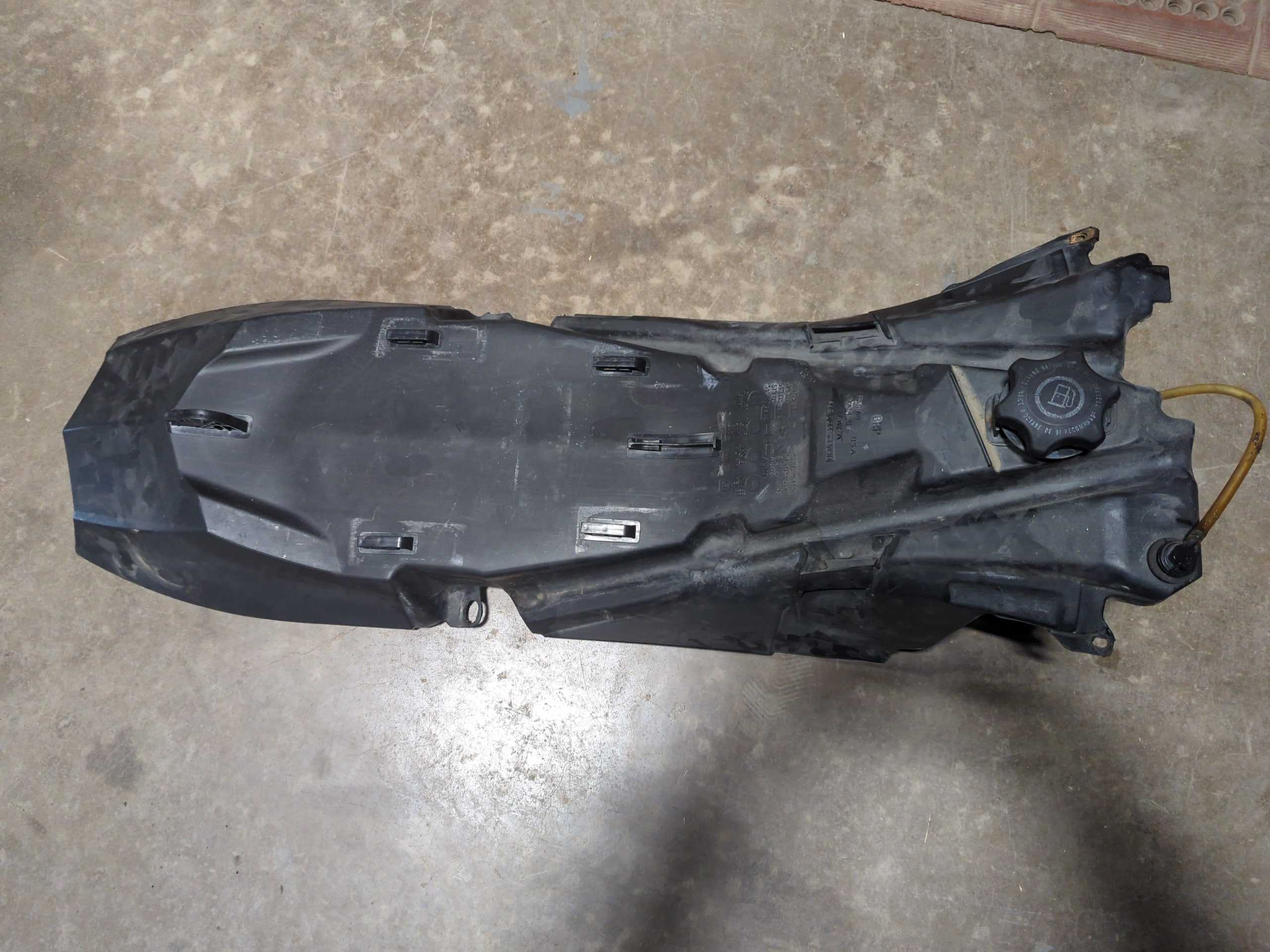 2008 - 2009 SKI-DOO MX Z, RENEGADE 800R Fuel Tank