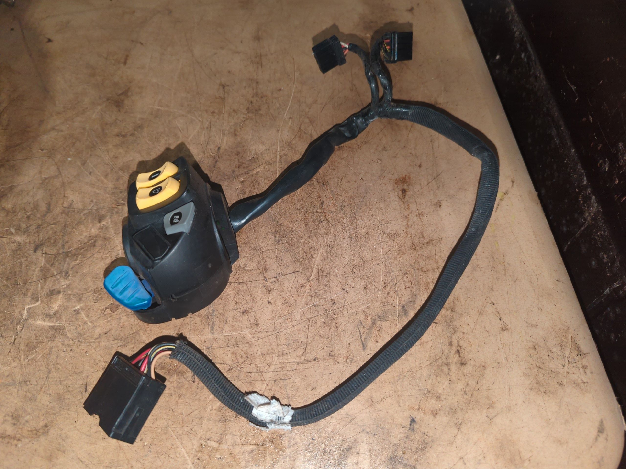2003 - 2016 Ski Doo Renegade 800R LH Switch