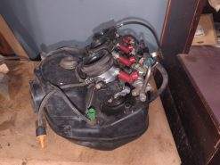 Alternative view of 1996 - 1999 GSX-R750X THROTTLE BODY ASSEMBLY With AIR CLEANER Assembly
