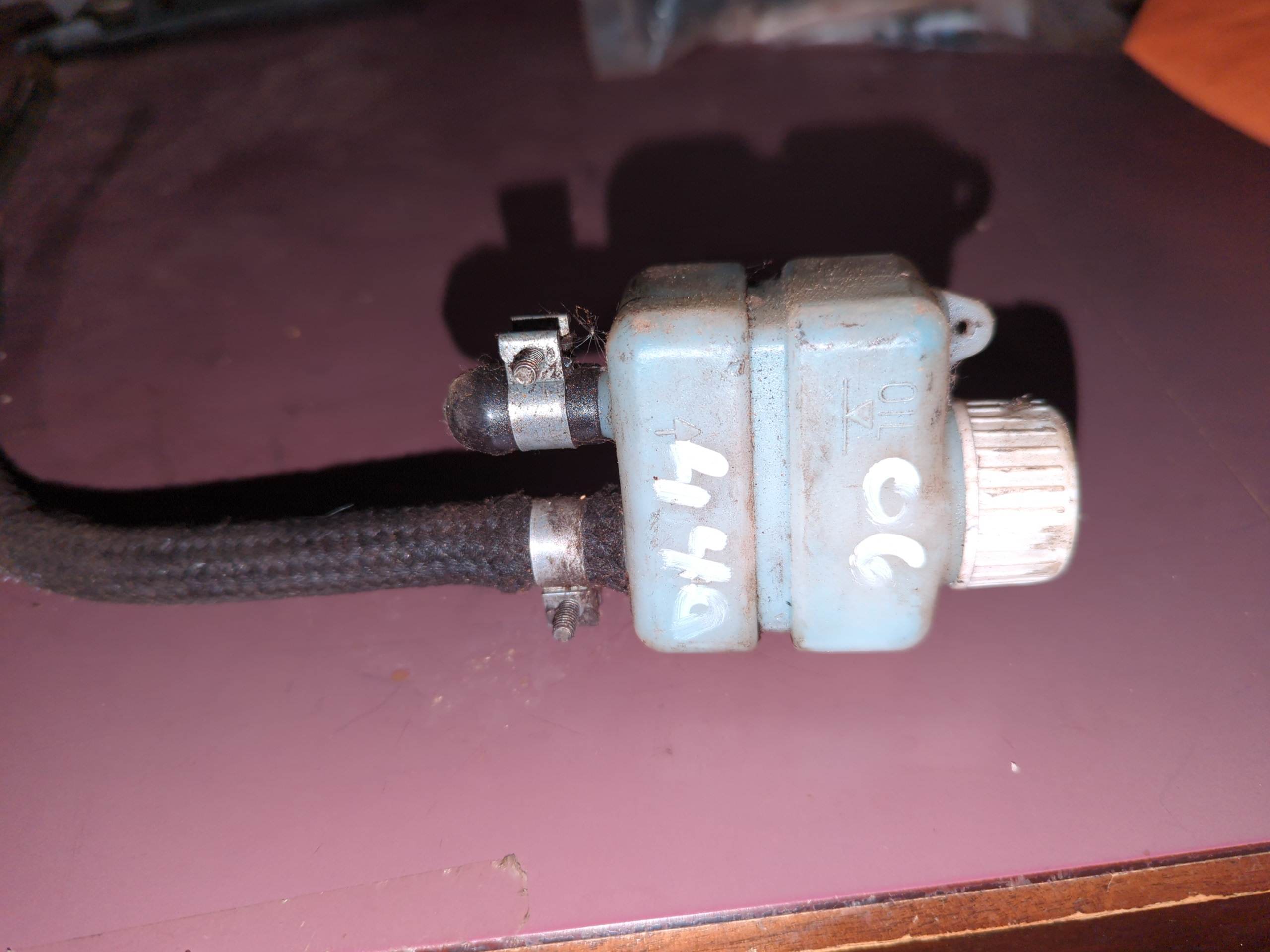 1997 - 2020 Ski Doo MX Z 440,MX Z X 600 MXZ 600 Oil Tank Assembly