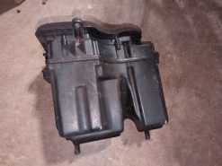Alternative view of 2004 - 2006 Yamaha SX VENOM,VENTURE 600 Silencer, Intake Air Box