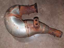 Alternative view of 2004 - 2006 Yamaha SX VENOM,VENTURE 600 Exhaust Pipe Assy 2