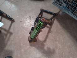 2000 - 2005 Arctic Cat T660 TURBO, MOUNTAIN CAT,Z,ZL Spindle, Steering - Left - Image 3