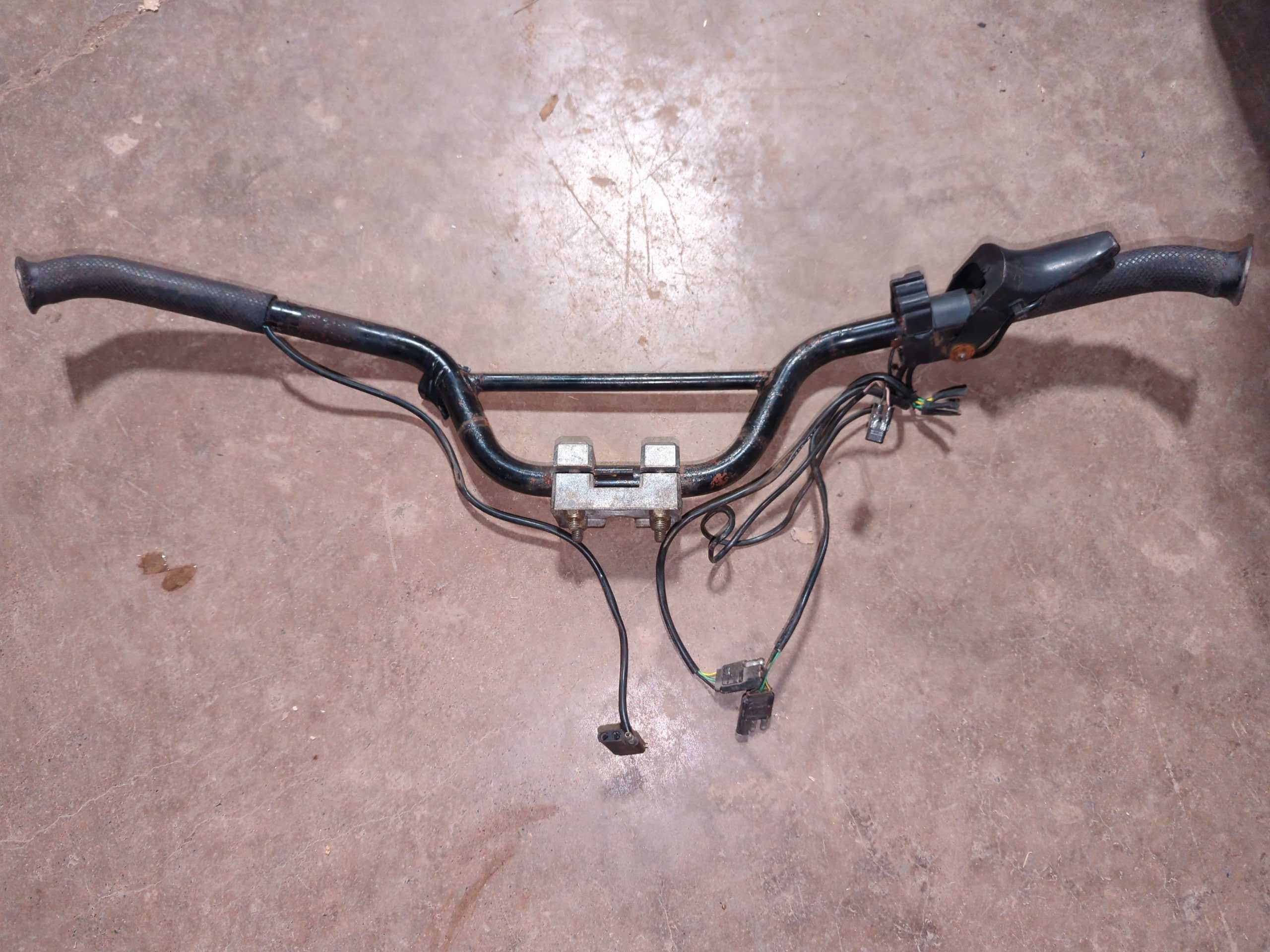 2003 -2006 Arctic Cat ZL 550,600,800 SABERCAT 500,600,700 Handlebar