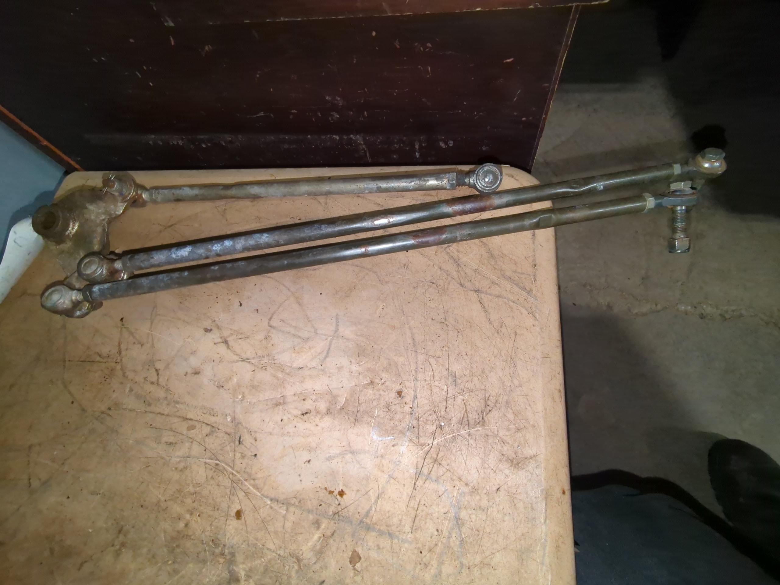 2002 - 2006 Yamaha SXVIPER,SX Viper,SX VENOM,VENTURE 600 Arm, Idler With Tie Rods