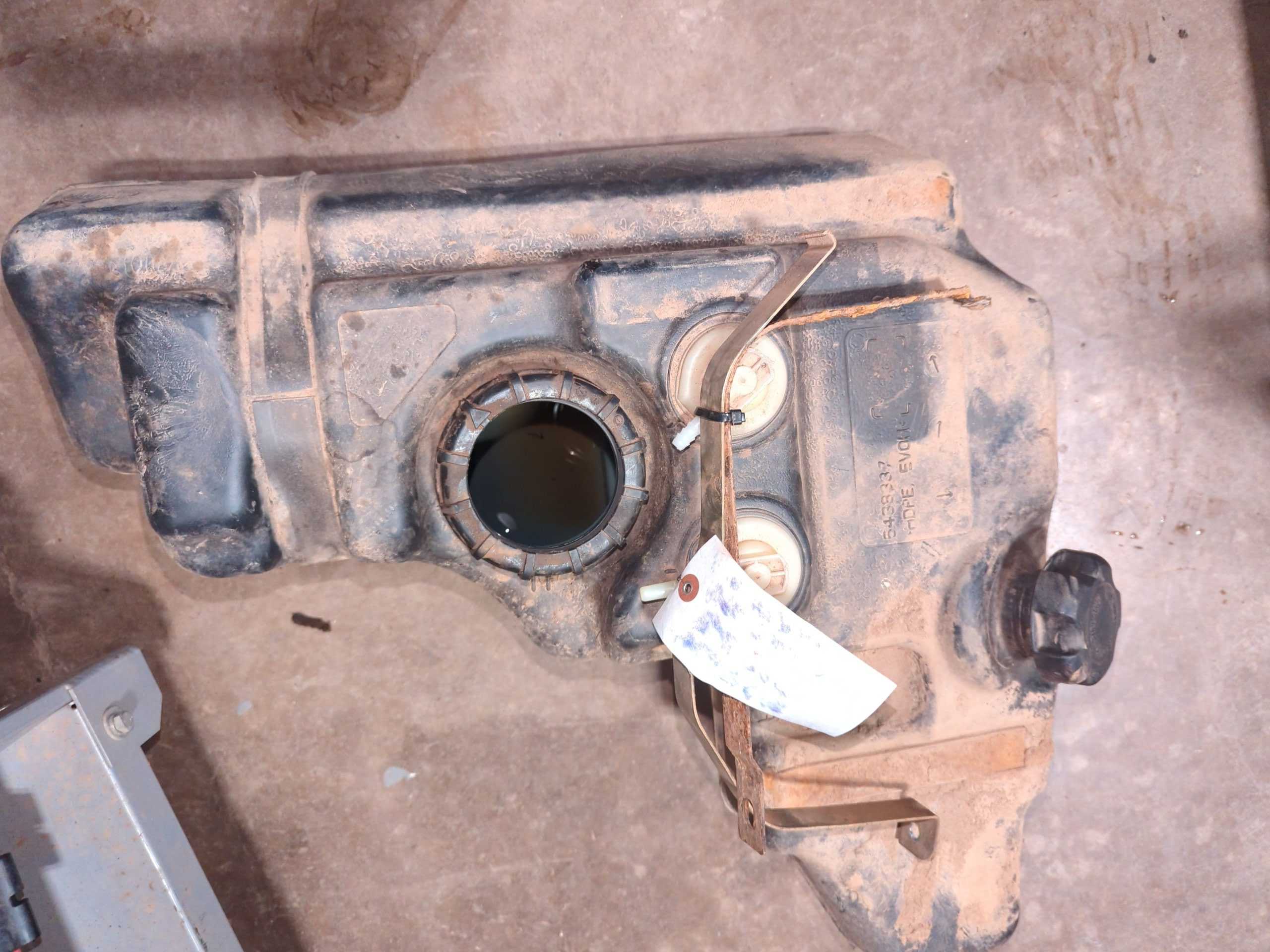 2011 - 2014 Polaris RZR XP 900,RZR 4 XP,RZR XP 900 EFI FUEL TANK