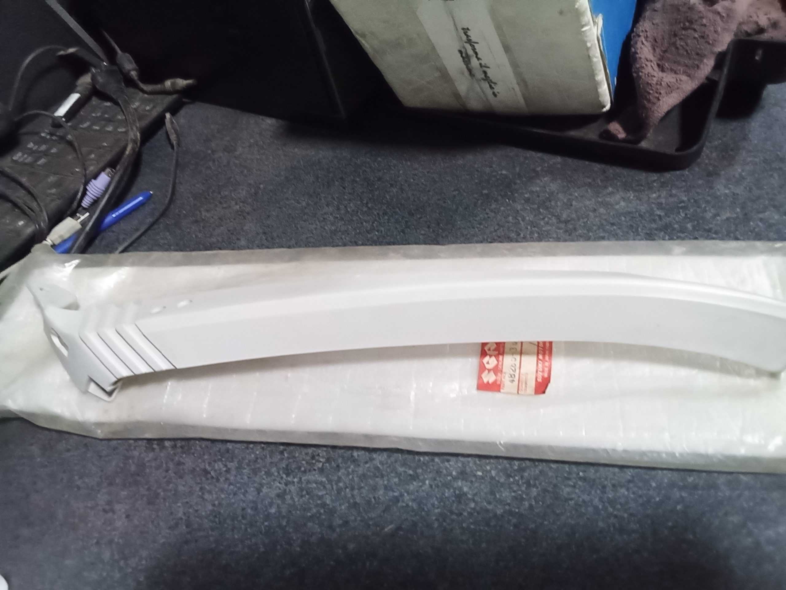 SUZUKI - LEG SIDE SHIELD - 48285-36C20-29L