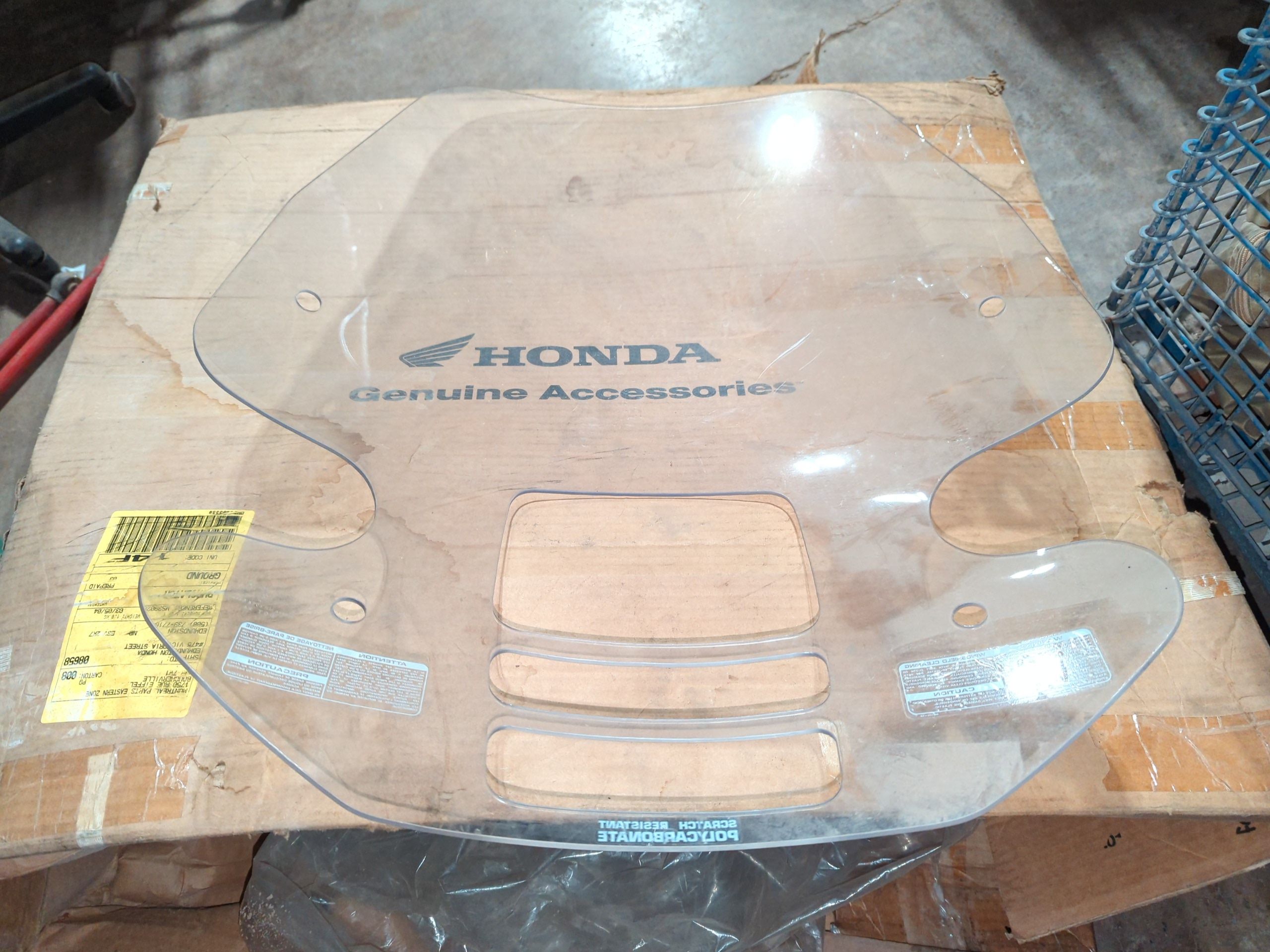 Honda Windshield - Image 5