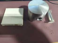 Yamaha ET250 PISTON - 09-801 STD