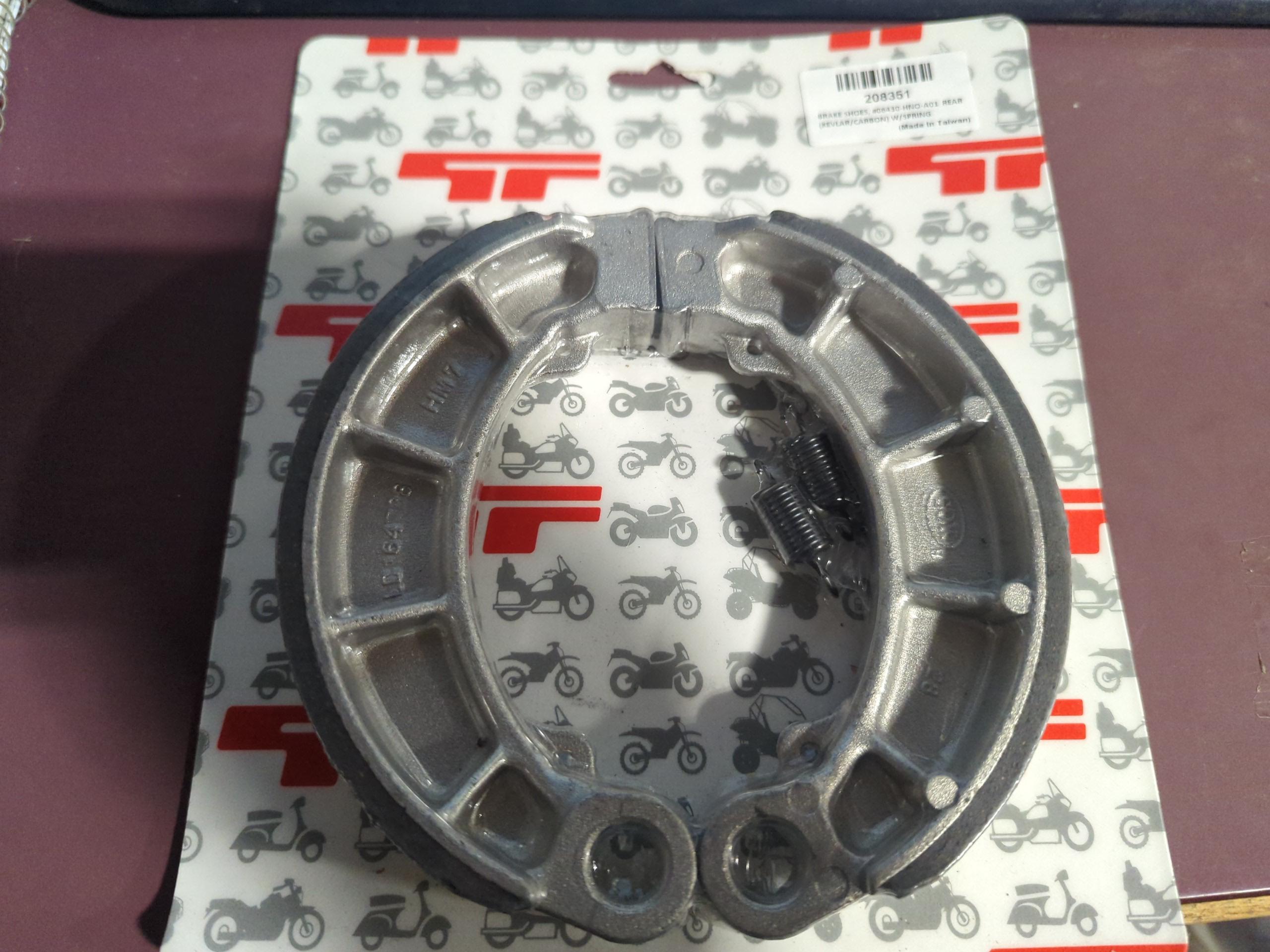 ITL BRAKE SHOES (531) REAR