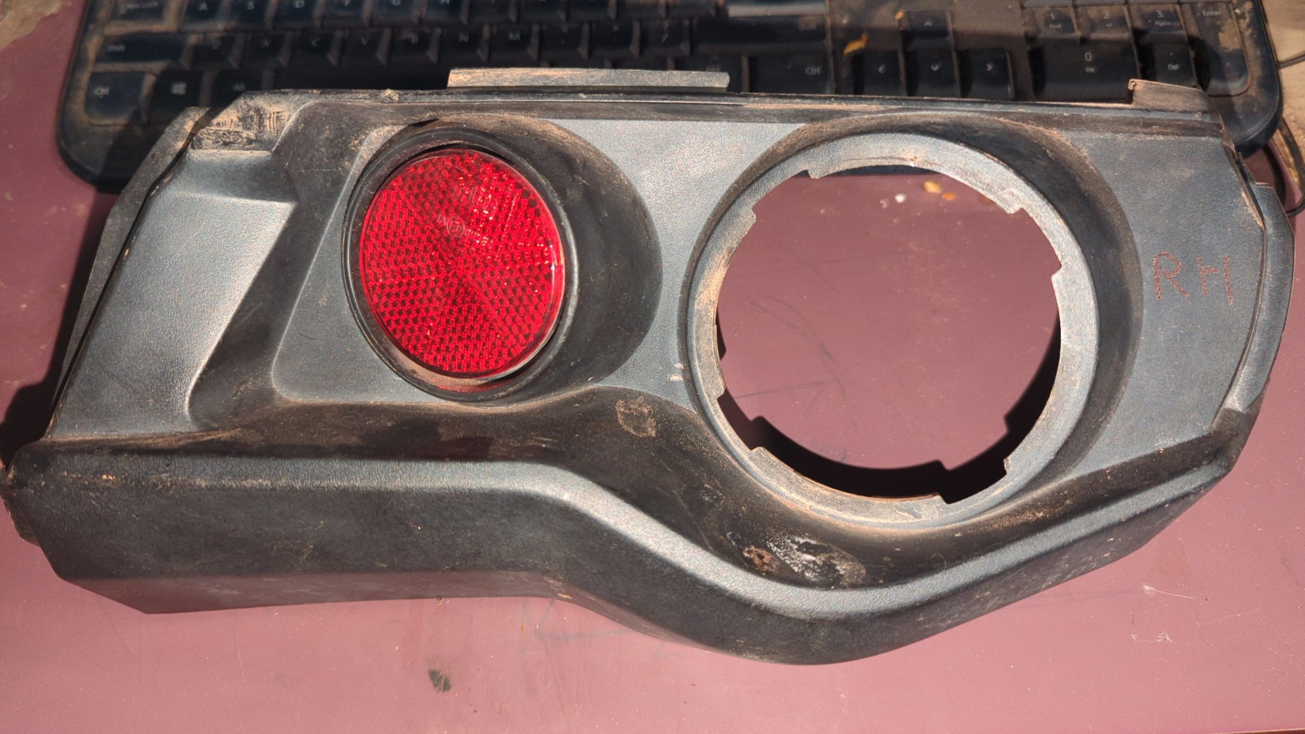 2013 - 2024 Can Am Outlander RH Rear Facia Tail Light Assembly