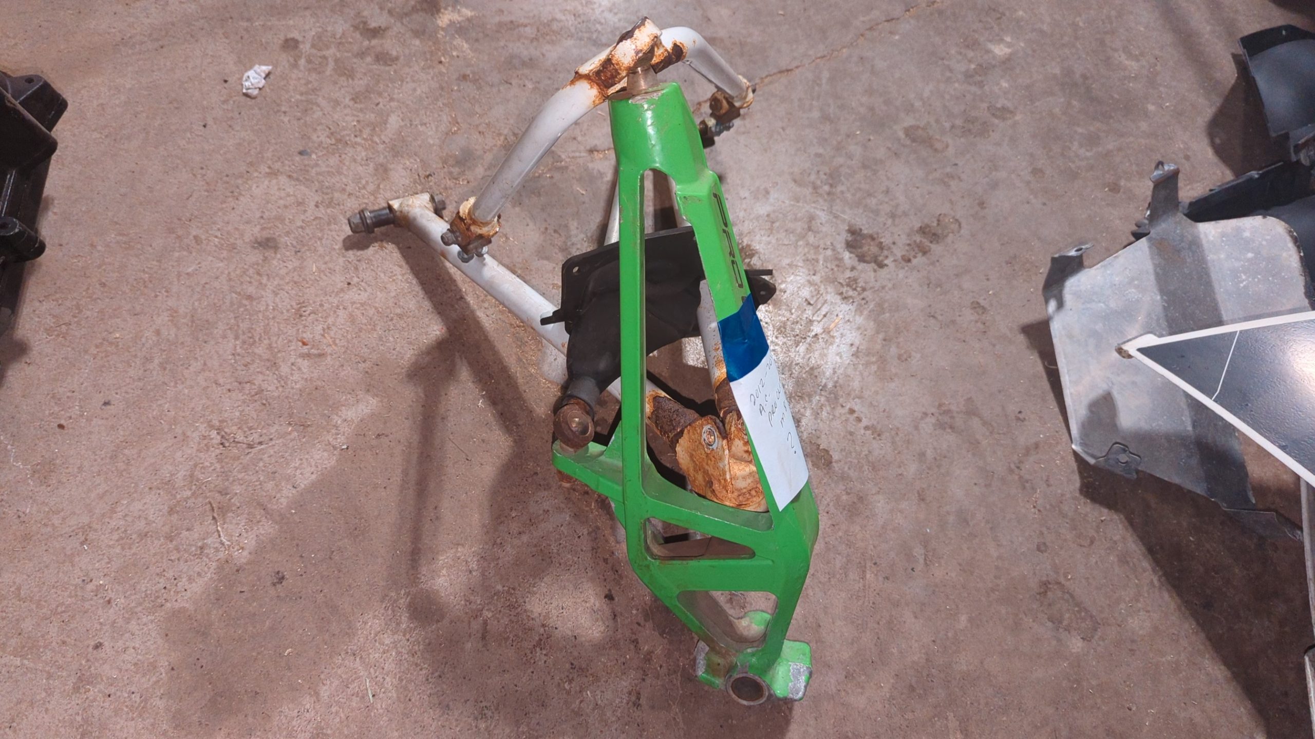 2012 - 2013 Arctic Cat F 1100,XF 1100,M 800,XF 800 Spindle, Steering Assembly Right Green