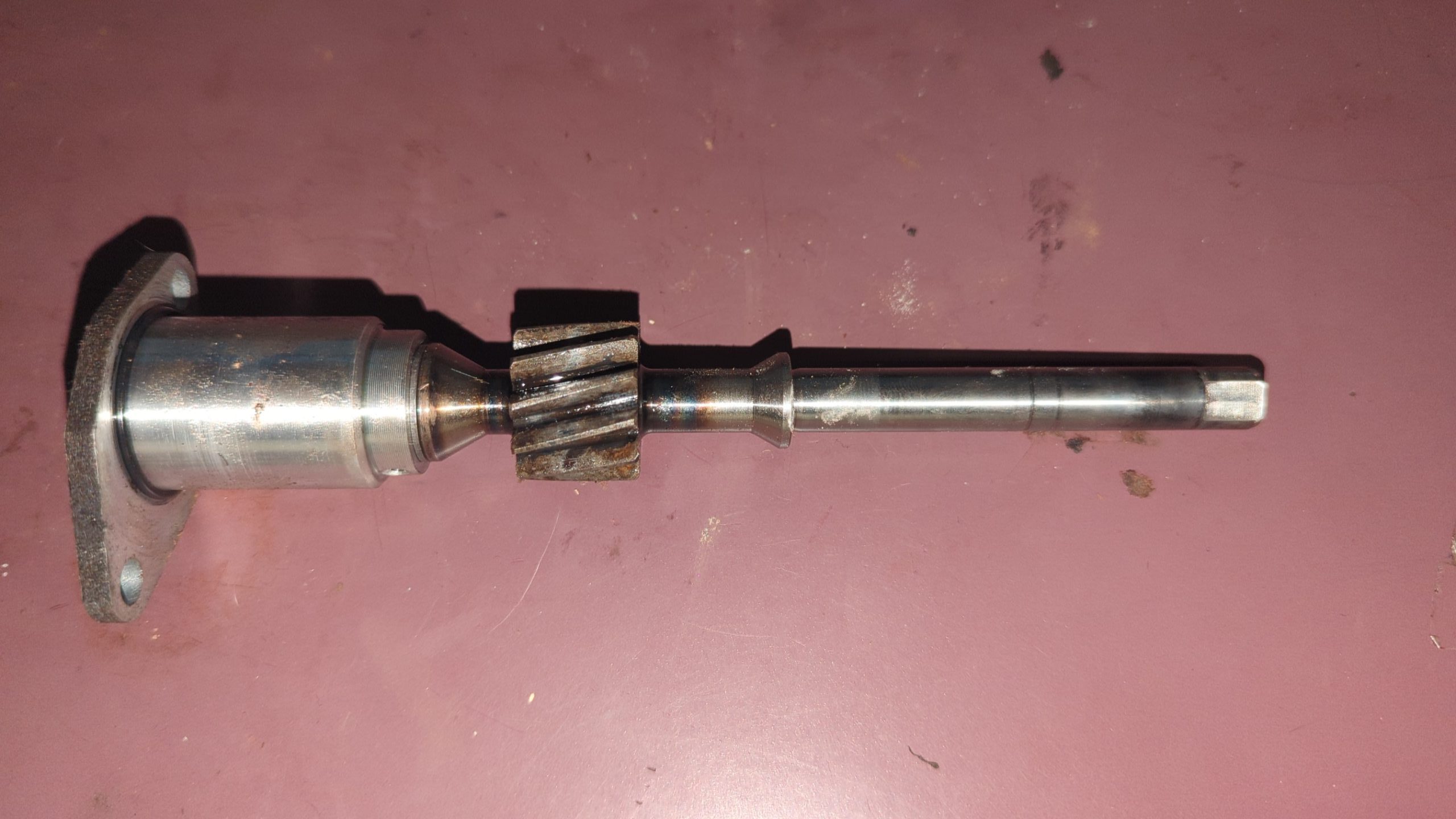 2003 - 2016 Arctic Cat FIRECAT,SABERCAT,M,F,ZR Oil Pump Input Shaft with Gear