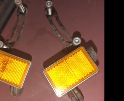 Alternative view of 1983 - 2009 Kawasaki Vulcan 1600 Front REFLECTOR Set