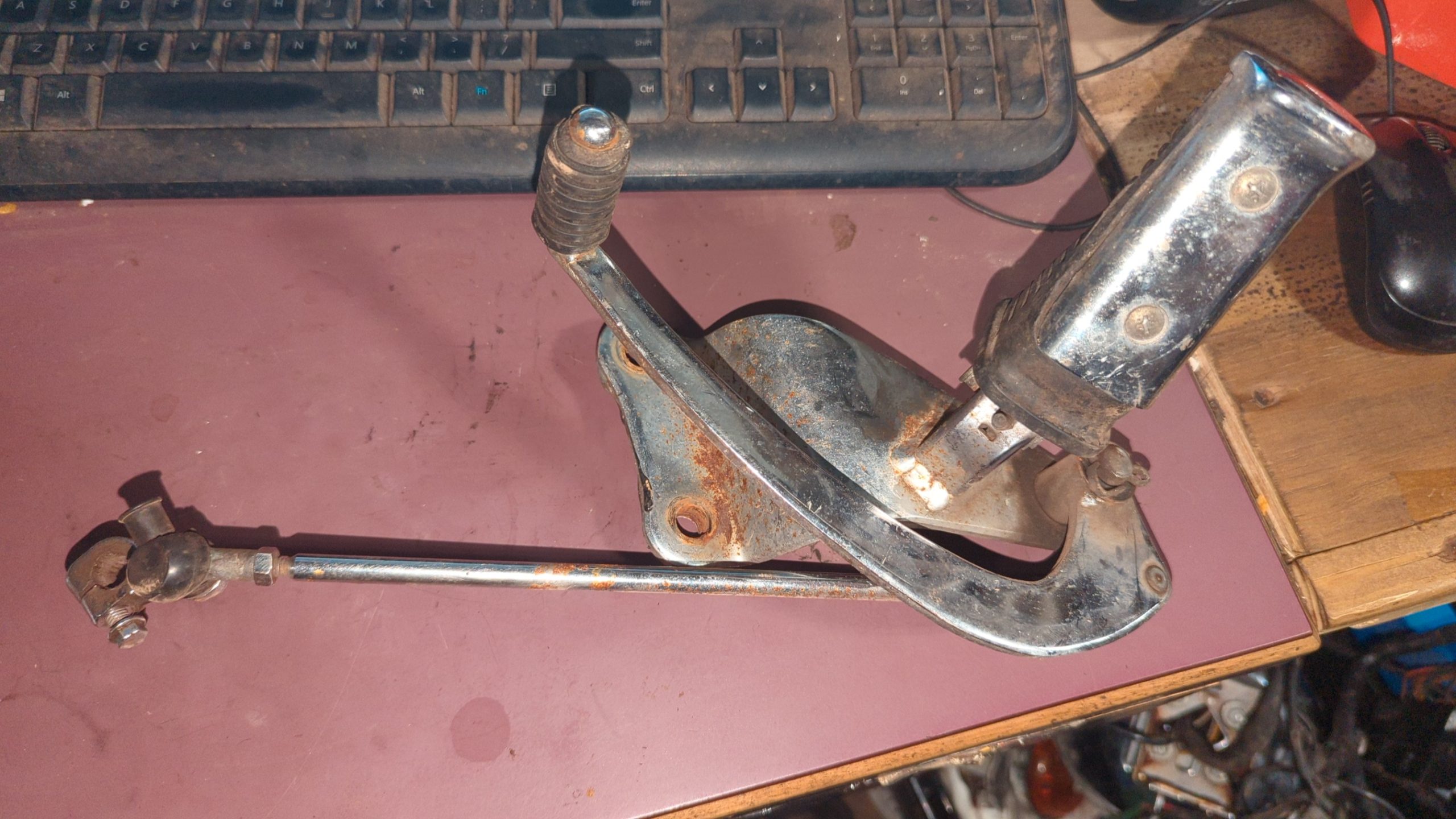 1997 - 2004 Suzuki VZ800 BRACKET, FRONT FOOTREST With Shift Pedal LH - Image 2