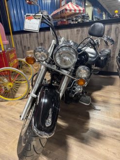 Alternative view of 2001 YAMAHA VSTAR 1100