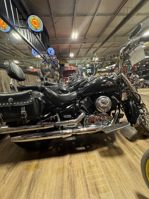 2001 YAMAHA VSTAR 1100