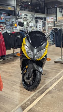 2009 Yamaha TMAX 500 - Image 4