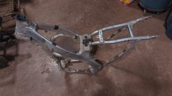 2017 - 2019 Kawasaki KX250F FRAME-COMP,MAIN - Image 4