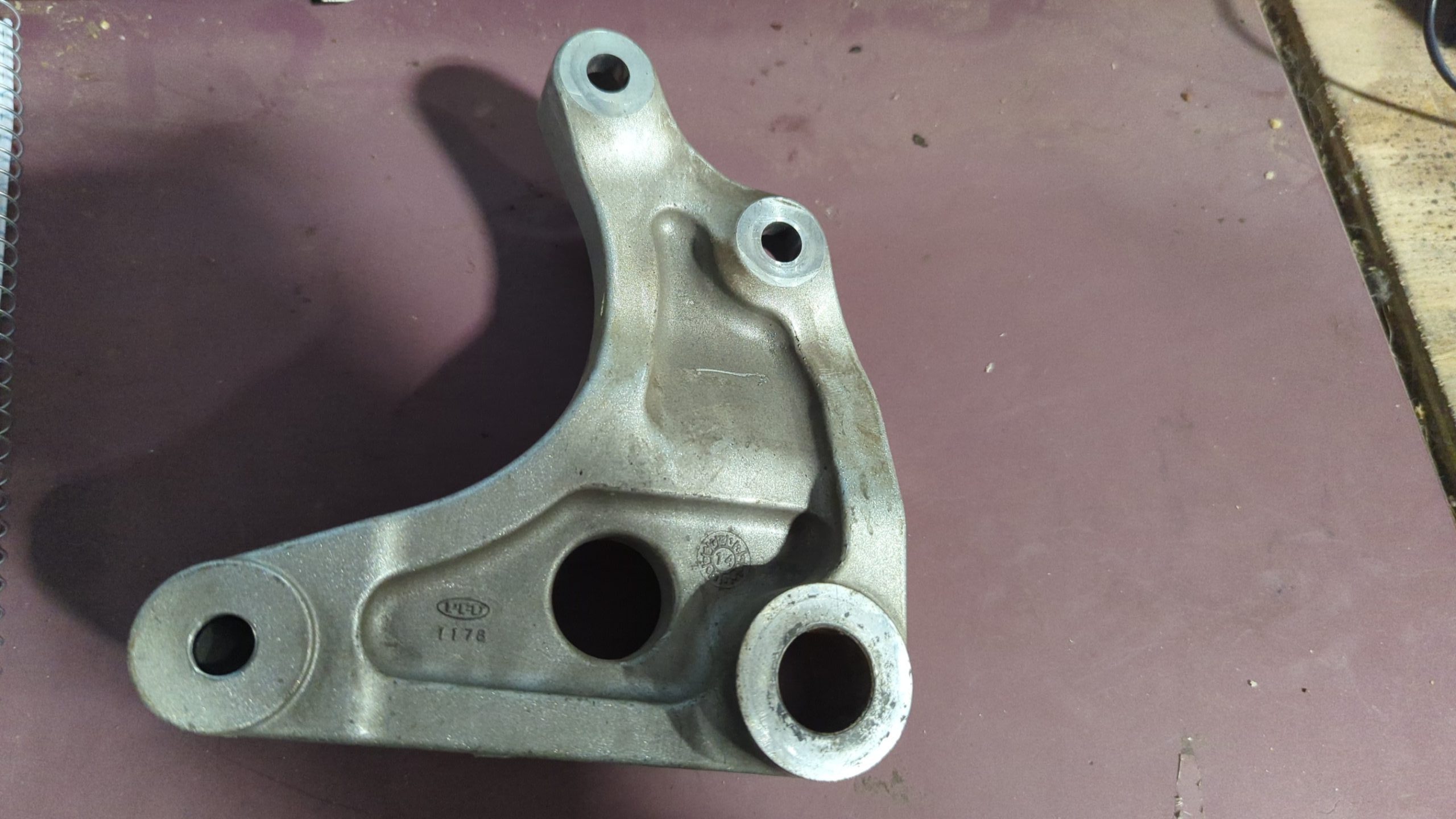 2003 - 2008 Kawasaki VULCAN 1600 HOLDER-BRAKE,REAR CAL - Image 2