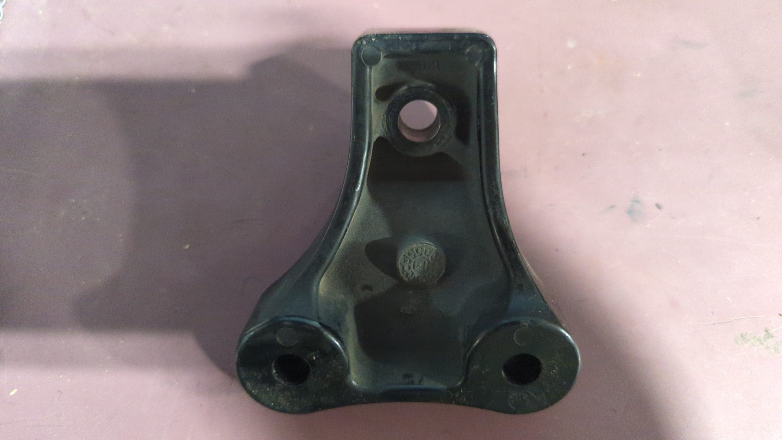 2003 - 2007 Kawasaki VULCAN 1600 STAY,REAR STEP,LH - Image 2