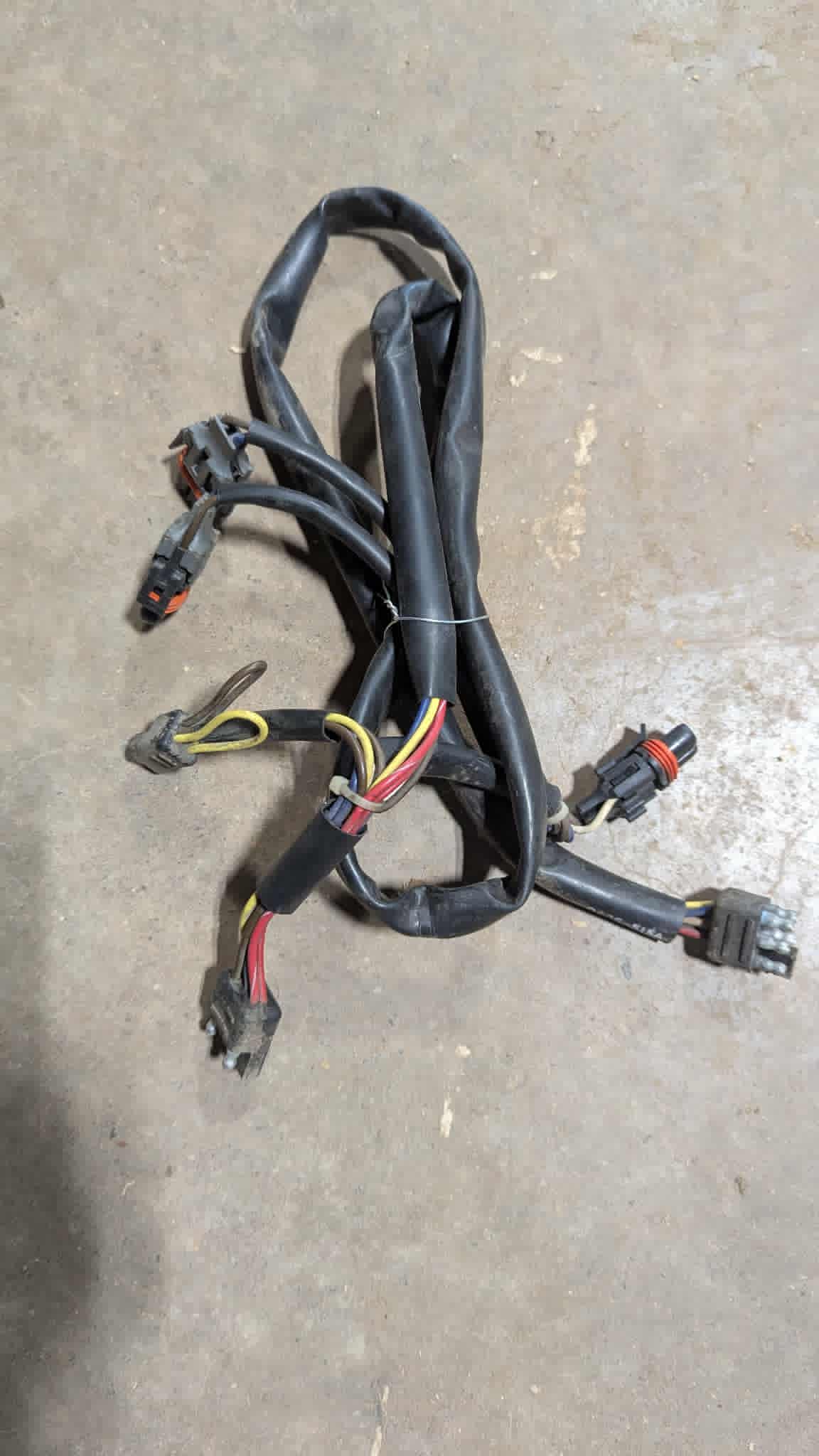 1998-2008 AC ZL600 SS HARNESS, HOOD-W/ 3 BULB HL