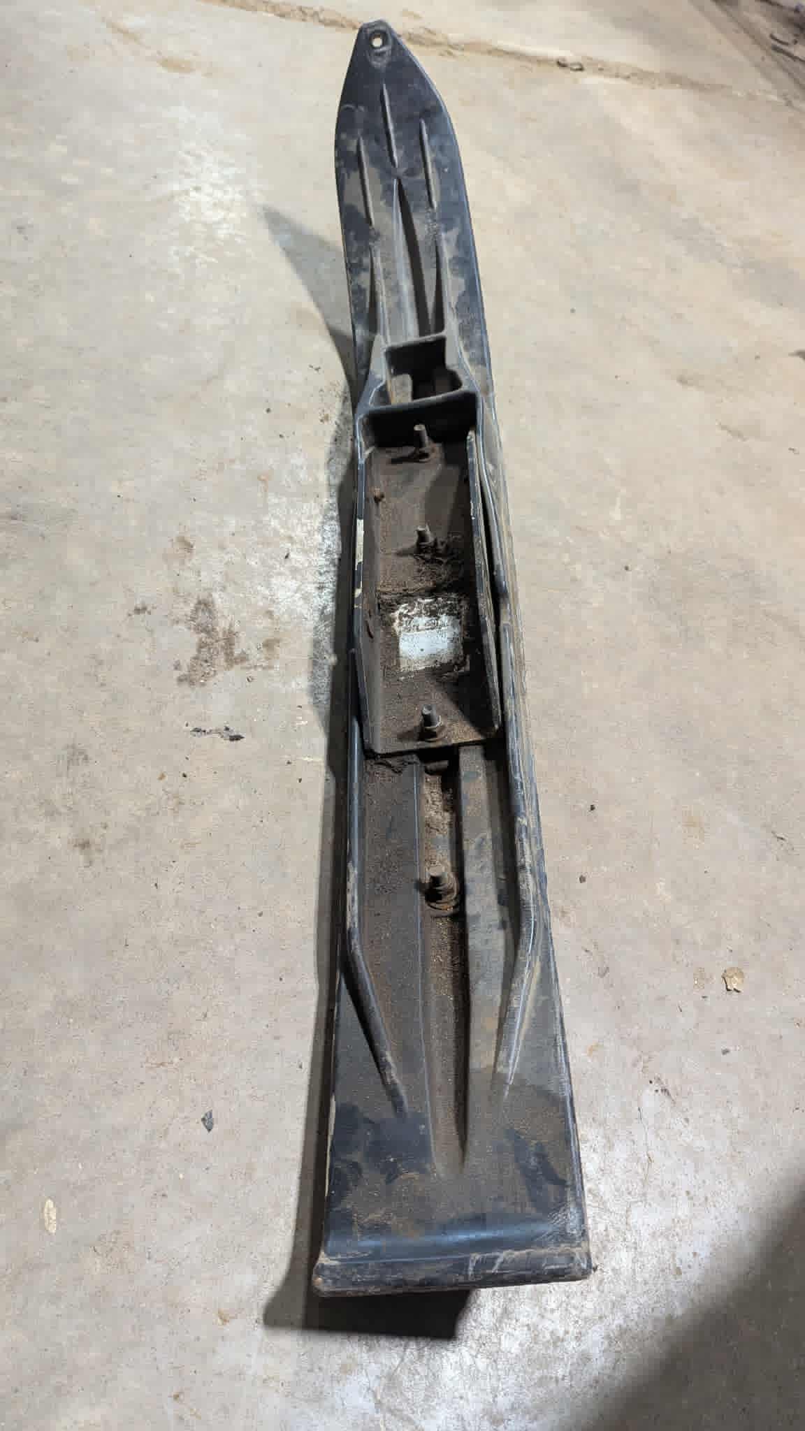 1998-2005 ZL 600 EFI SS SKI,PLASTIC-MACH (W/ SKAG GROOVE)