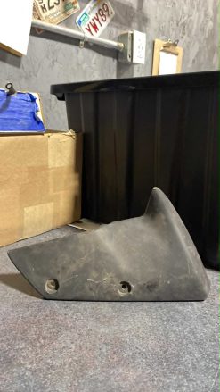 2004-2005 NINJA ZX10R ENGINE COVER PLASTIC