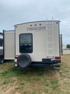 2015 Tracer Touring Edition 3200BHT by Forest River - Image 4