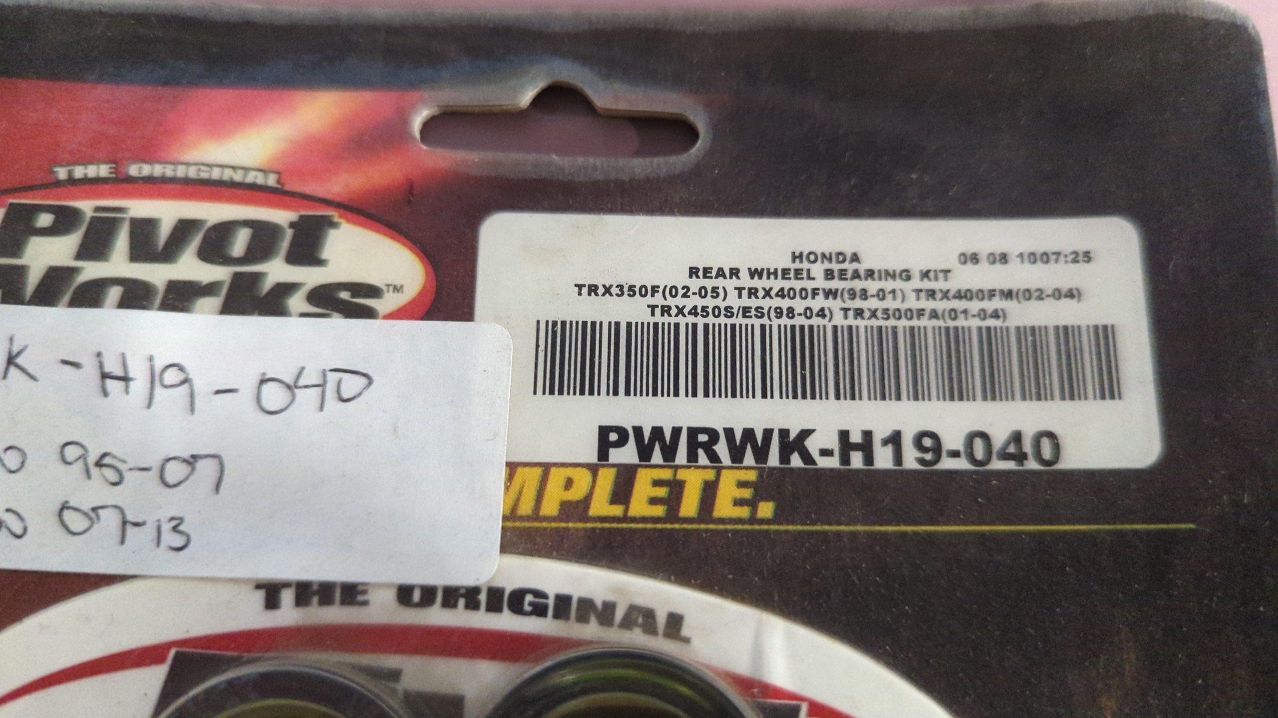 Pivot Works Honda REAR Wheel Bearing Kit - PWRWK-H19-040 - Image 7
