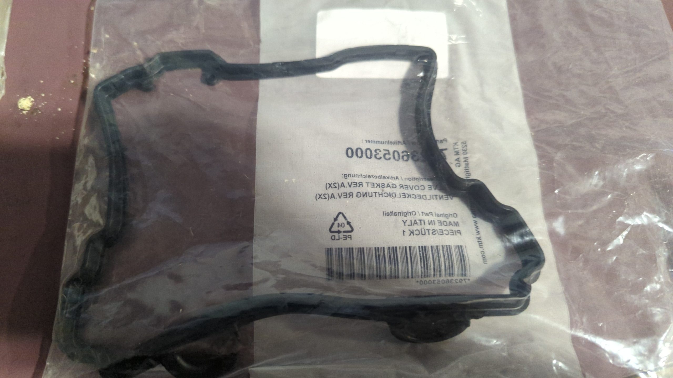 2016 - 2019 KTM 350 EXC,350 SX VALVE COVER GASKET