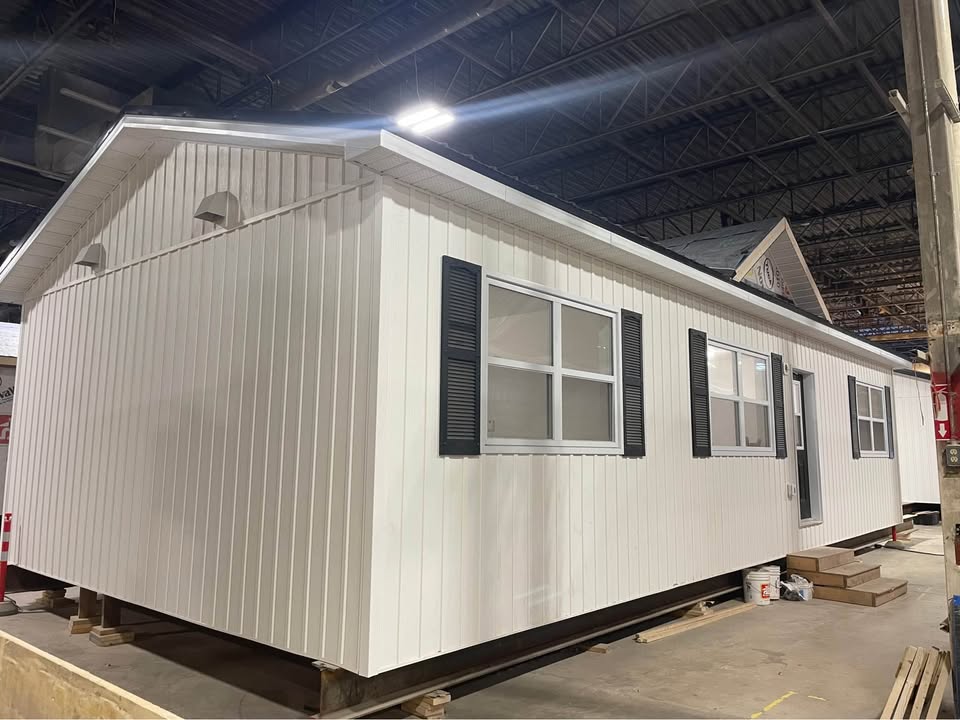 2 Bed, 1 Bath Fully Finished House
