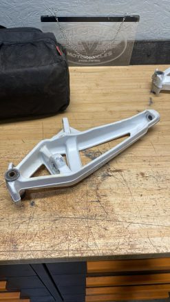 2012-2013 ARCTIC CAT XF 1100 LEFT SPINDLE
