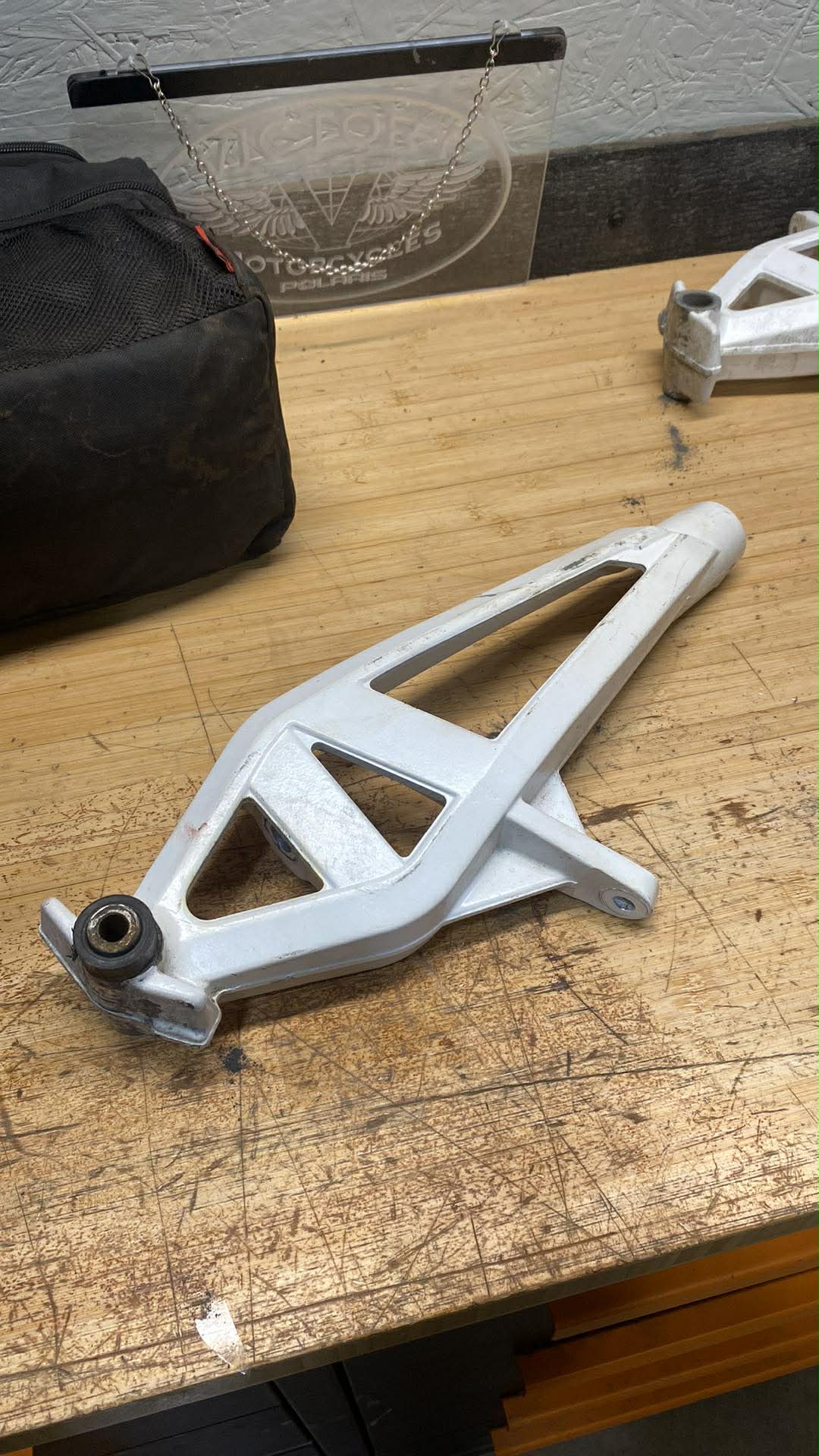 2012-2013 ARCTIC CAT XF 1100 LEFT SPINDLE - Image 2