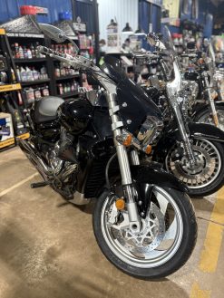 Alternative view of 2007 Suzuki M109 1800