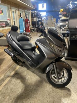2006 Suzuki Burgmann 400cc - Image 4