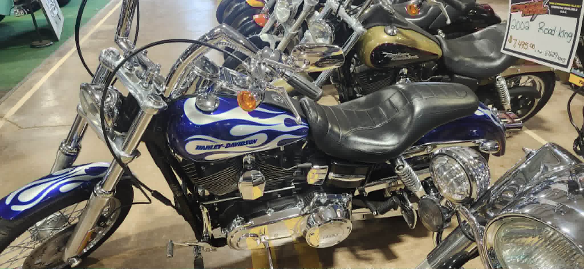 2014 Superglide - Image 3