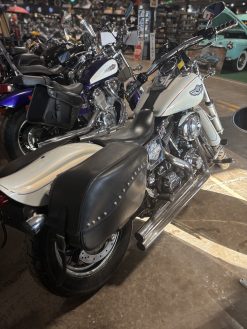 2003 Harley Davidson Dyna Wide Glide - Image 3