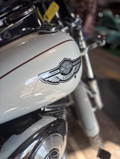 2003 Harley Davidson Dyna Wide Glide - Image 5