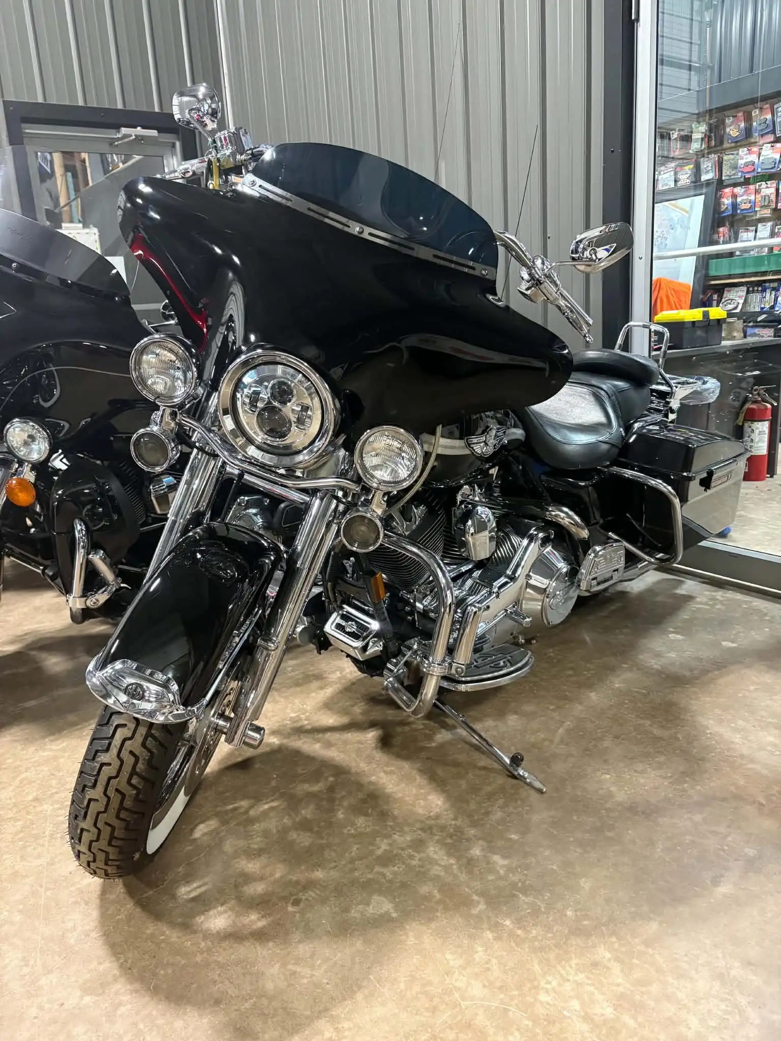 2003 Harley Davidson Road King Classic 100th Year Anniversary