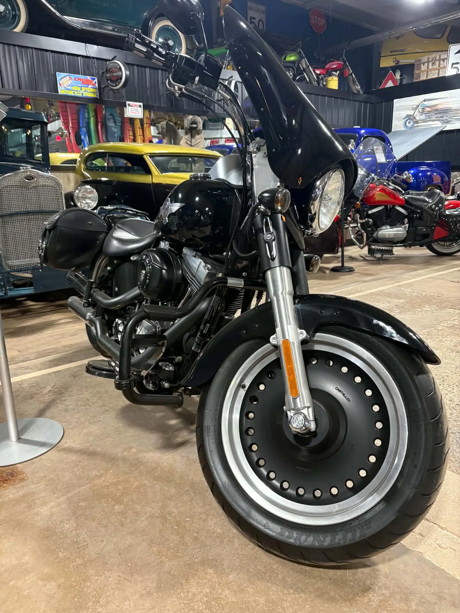 Alternative view of 2012 Harley Davidson Fat Boy Lo